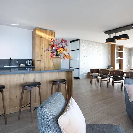 Maris Apartment