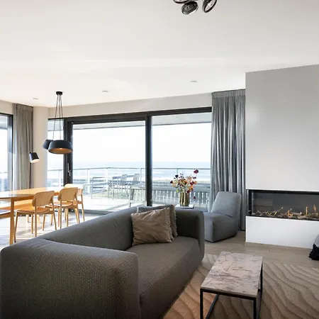 Maris Apartment *